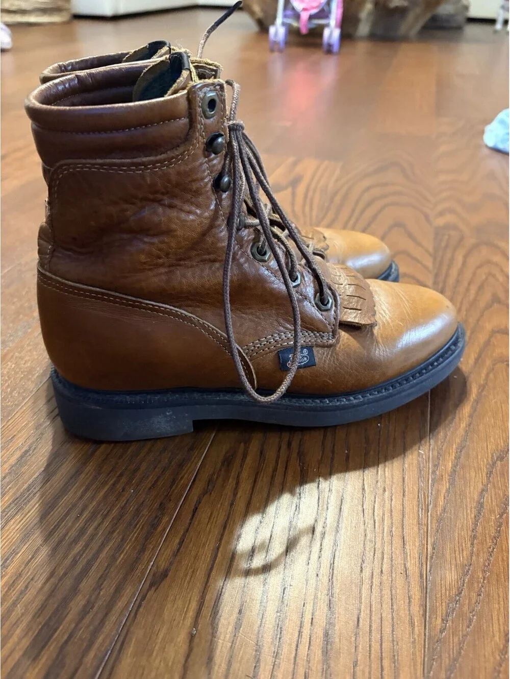 Justin L0770 vintage-style lace-up work boot Men's Size 8 C